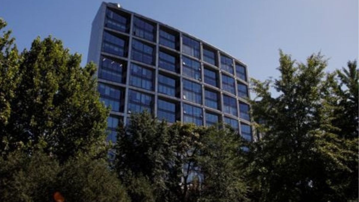 China wealth manager Zhongzhi flags insolvency, $64 bln in liabilities