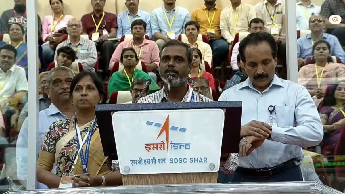 Last month, the Tamil Nadu government felicitated the ISRO scientists from the state for their contribution to the field of space research. Last month, the Tamil Nadu government felicitated the ISRO scientists from the state for their contribution to the field of space research.