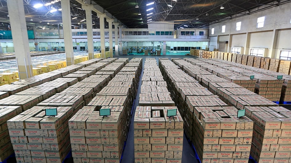 Adani Wilmar Q2 loss: Given operating deleverage, higher fixed cost, misalignment of hedges (in H1FY24) and nature of the business, the decline in profits looks higher given low margins, Nuvama said. Adani Wilmar Q2 loss: Given operating deleverage, higher fixed cost, misalignment of hedges (in H1FY24) and nature of the business, the decline in profits looks higher given low margins, Nuvama said.