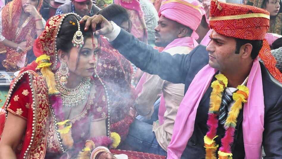 Wedding season bonanza: Traders expecting massive surge in business, says CAIT Wedding season bonanza: Traders expecting massive surge in business, says CAIT