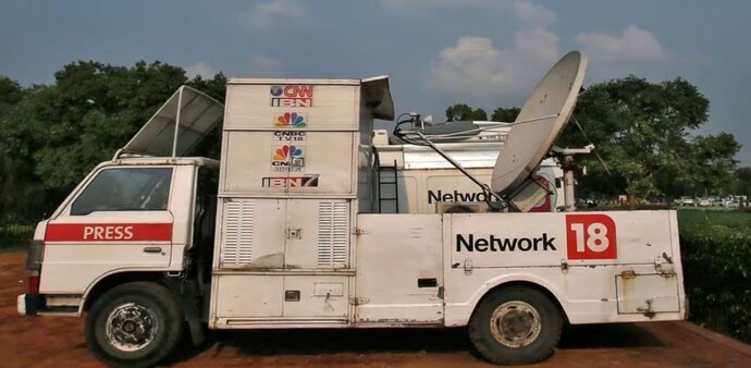 Viacom18 with its portfolio of JioCinema and 40 TV channels will be a direct subsidiary of Network18 Viacom18 with its portfolio of JioCinema and 40 TV channels will be a direct subsidiary of Network18