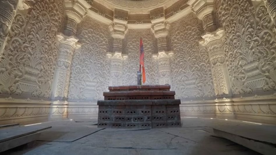 (Image: X/@ChampatRaiVHP) (Image: X/@ChampatRaiVHP)