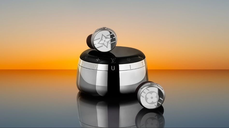 LV Horizon Light Up earbuds LV Horizon Light Up earbuds