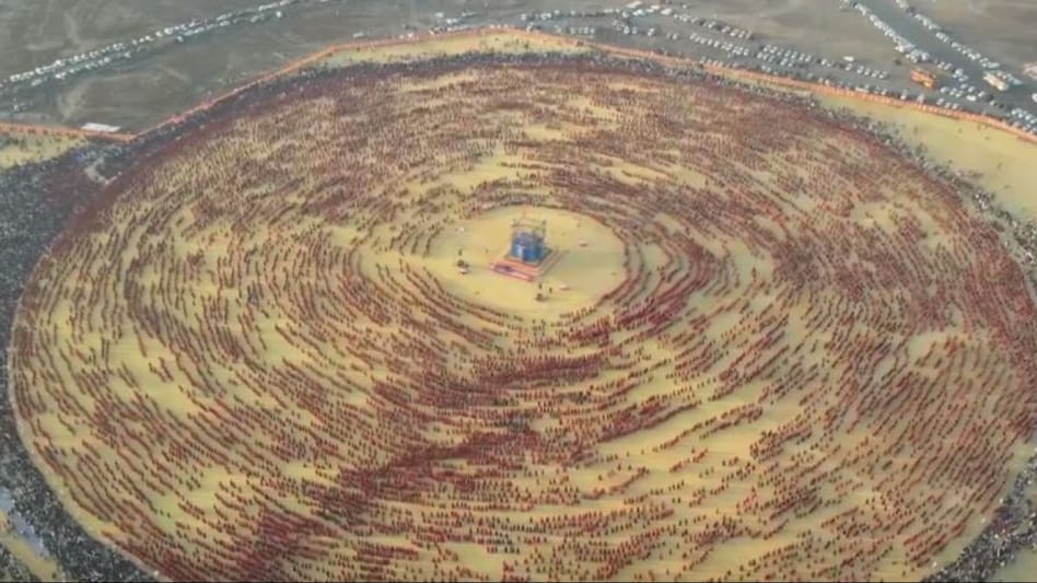 The Maha Raas, also known as the divine dance, celebrates the cosmic union of Lord Krishna and his consort Radha. The Maha Raas, also known as the divine dance, celebrates the cosmic union of Lord Krishna and his consort Radha.