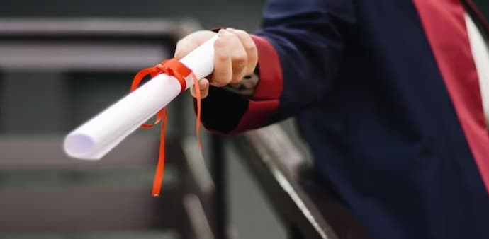 In the issued notice, the UGC said that even after declaring the MPhil degree as non-recognised In the issued notice, the UGC said that even after declaring the MPhil degree as non-recognised