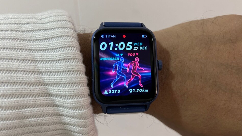 Titan Traveller review A smart companion for travel and fitness