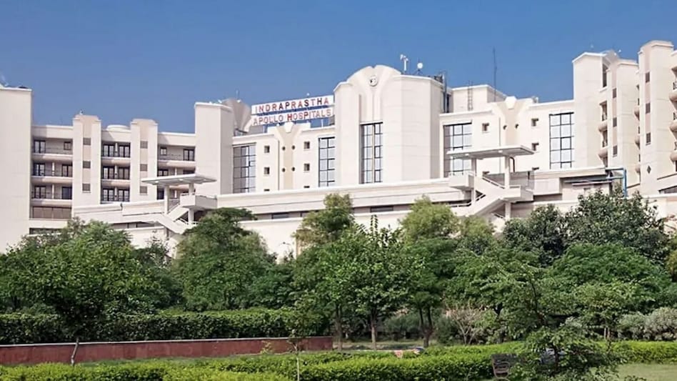 'Cash-for-kidney' scam: Health Ministry body orders probe against Apollo Hospitals; shares drop 'Cash-for-kidney' scam: Health Ministry body orders probe against Apollo Hospitals; shares drop