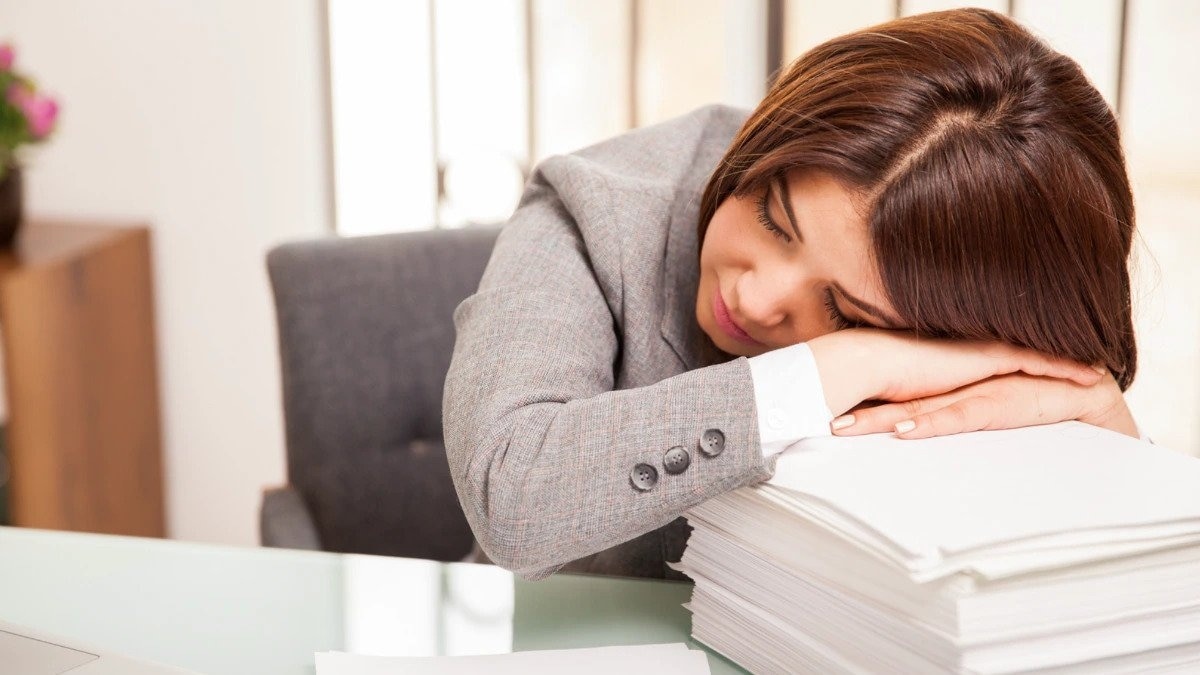 According to the data, almost 94% of employees polled felt that brief nap breaks during office hours are necessary, while only 3% disagreed. According to the data, almost 94% of employees polled felt that brief nap breaks during office hours are necessary, while only 3% disagreed.