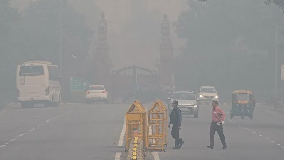 Faridabad stood at 295, and Gurugram recorded an AQI of 242 Faridabad stood at 295, and Gurugram recorded an AQI of 242