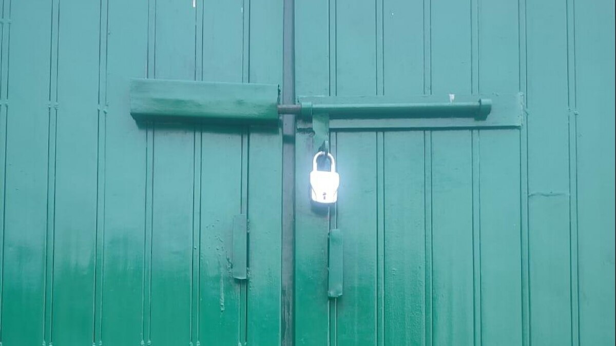 Article 370 verdict: PDP, NC say Mehbooba Mufti, Omar Abdullah under house arrest; LG says ‘totally baseless’ Article 370 verdict: PDP, NC say Mehbooba Mufti, Omar Abdullah under house arrest; LG says ‘totally baseless’