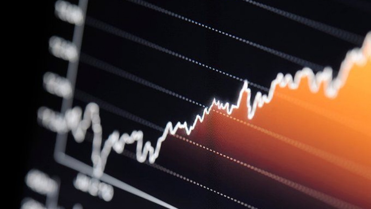 While the Nifty Metal Index has rallied in recent weeks, Tata Steel has underperformed the index by 10 per cent, lagging behind its peers. While the Nifty Metal Index has rallied in recent weeks, Tata Steel has underperformed the index by 10 per cent, lagging behind its peers.
