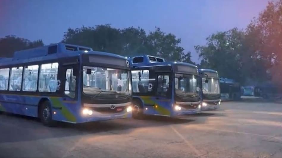 Earlier, Delhi had already incorporated 800 electric buses into its transportation network in January 2022. Earlier, Delhi had already incorporated 800 electric buses into its transportation network in January 2022.