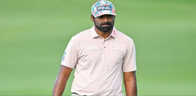 Sahith Theegala was on fire at the Kapalua course in Hawaii to hold a one-shot lead after the first day of the 2024 season. Image courtesy pgatour.c Sahith Theegala was on fire at the Kapalua course in Hawaii to hold a one-shot lead after the first day of the 2024 season. Image courtesy pgatour.c