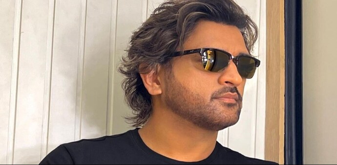 MS Dhoni MS Dhoni