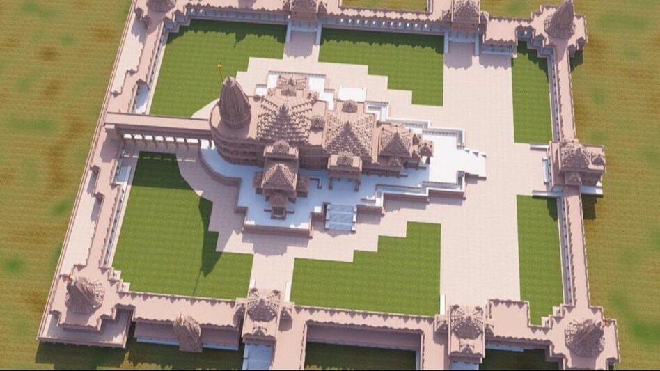 Upon completion, the temple will be 380 feet long (east-west direction), 250 feet wide and 161 feet high. Upon completion, the temple will be 380 feet long (east-west direction), 250 feet wide and 161 feet high.