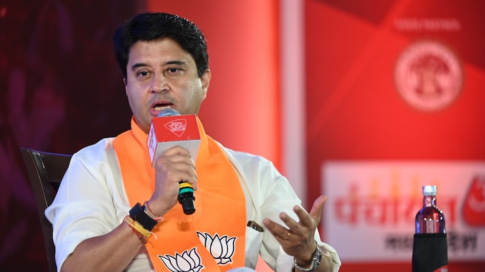 Union Minister Jyotiraditya Scindia says Navi Mumbai airport will be operational this year Union Minister Jyotiraditya Scindia says Navi Mumbai airport will be operational this year