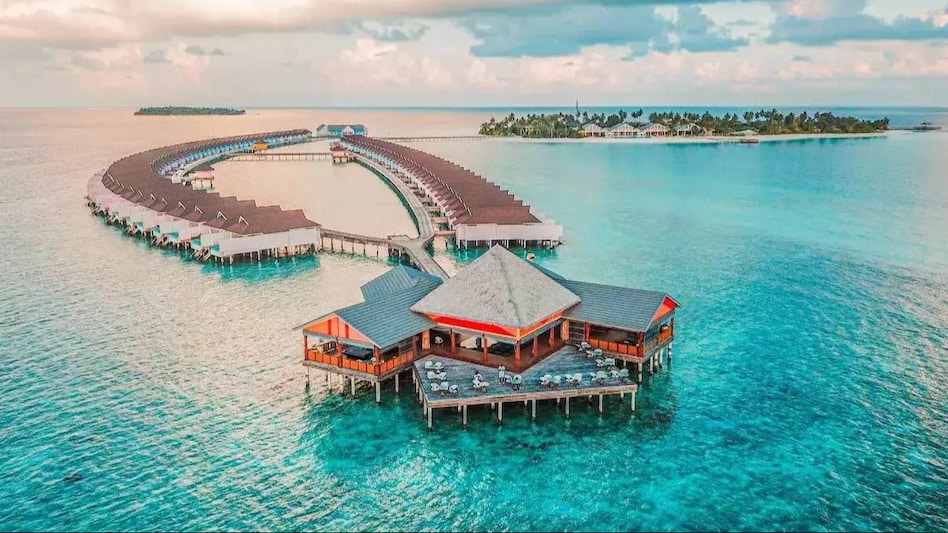 AICWA urges Indian filmmakers to avoid Maldives for film shoot AICWA urges Indian filmmakers to avoid Maldives for film shoot