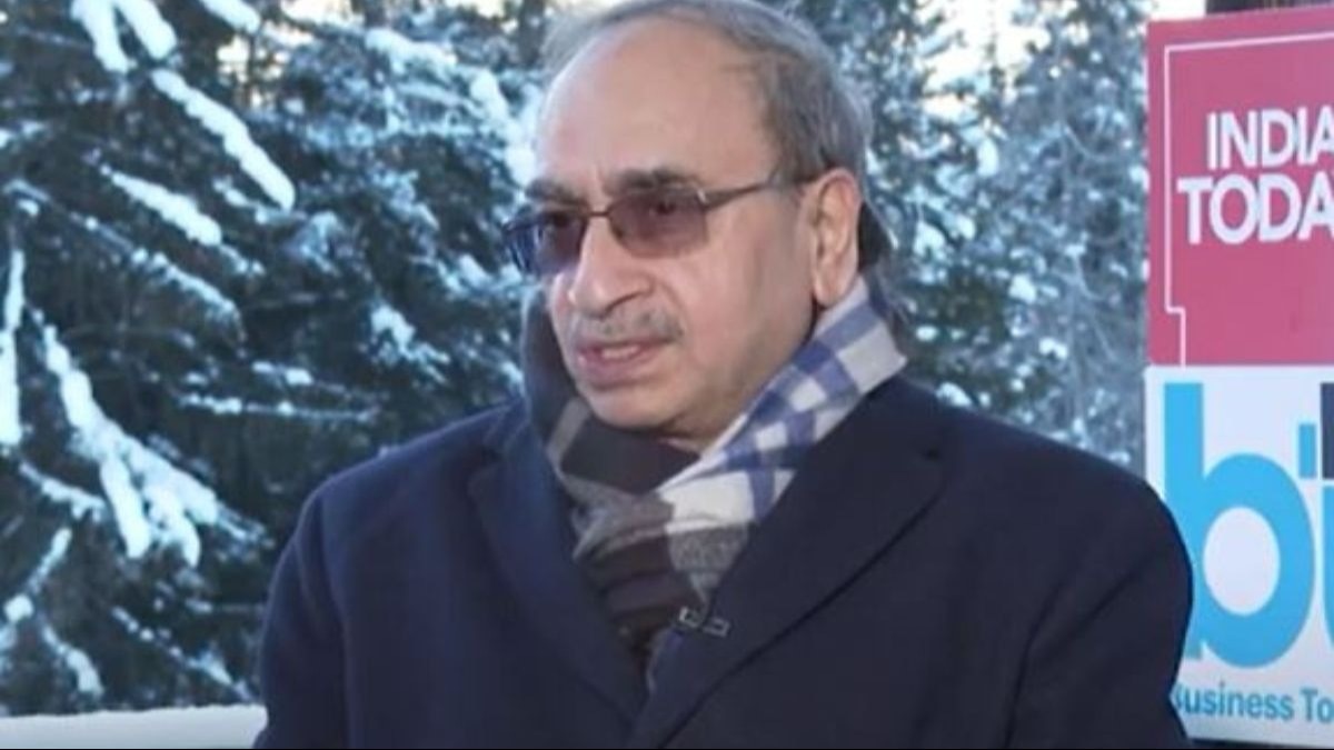 Dinesh Kumar Khara said in Davos that RBI is clearly decoupling its monetary policy from other global central banks Dinesh Kumar Khara said in Davos that RBI is clearly decoupling its monetary policy from other global central banks