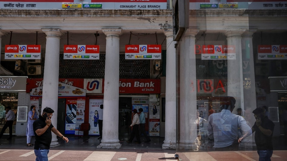 Union Bank shares hit one-year high as lender's Q3 net profit rises Union Bank shares hit one-year high as lender's Q3 net profit rises
