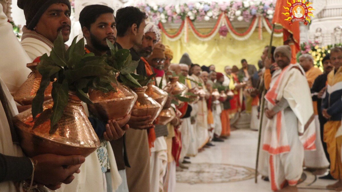 Jefferies said that demand is outstripping supply as Ayodhya has 17 hotels with about 590 rooms at present 73 new hotels in the pipeline, of which 40 are under construction. Jefferies said that demand is outstripping supply as Ayodhya has 17 hotels with about 590 rooms at present 73 new hotels in the pipeline, of which 40 are under construction.