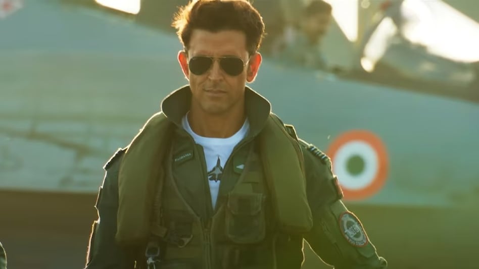 Fighter advance booking: Film mints over Rs 3 cr from sale of more than