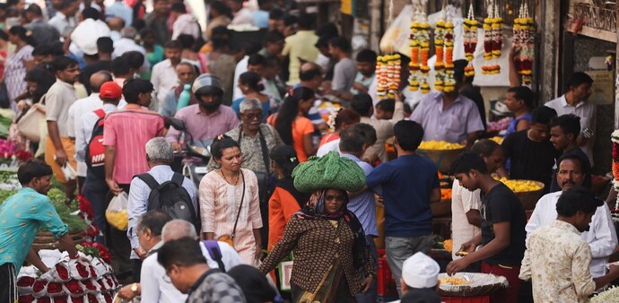 Interim Budget 2024: From cap on realty prices to tax benefits for salaried people, here's what aam aadmi wants Interim Budget 2024: From cap on realty prices to tax benefits for salaried people, here's what aam aadmi wants