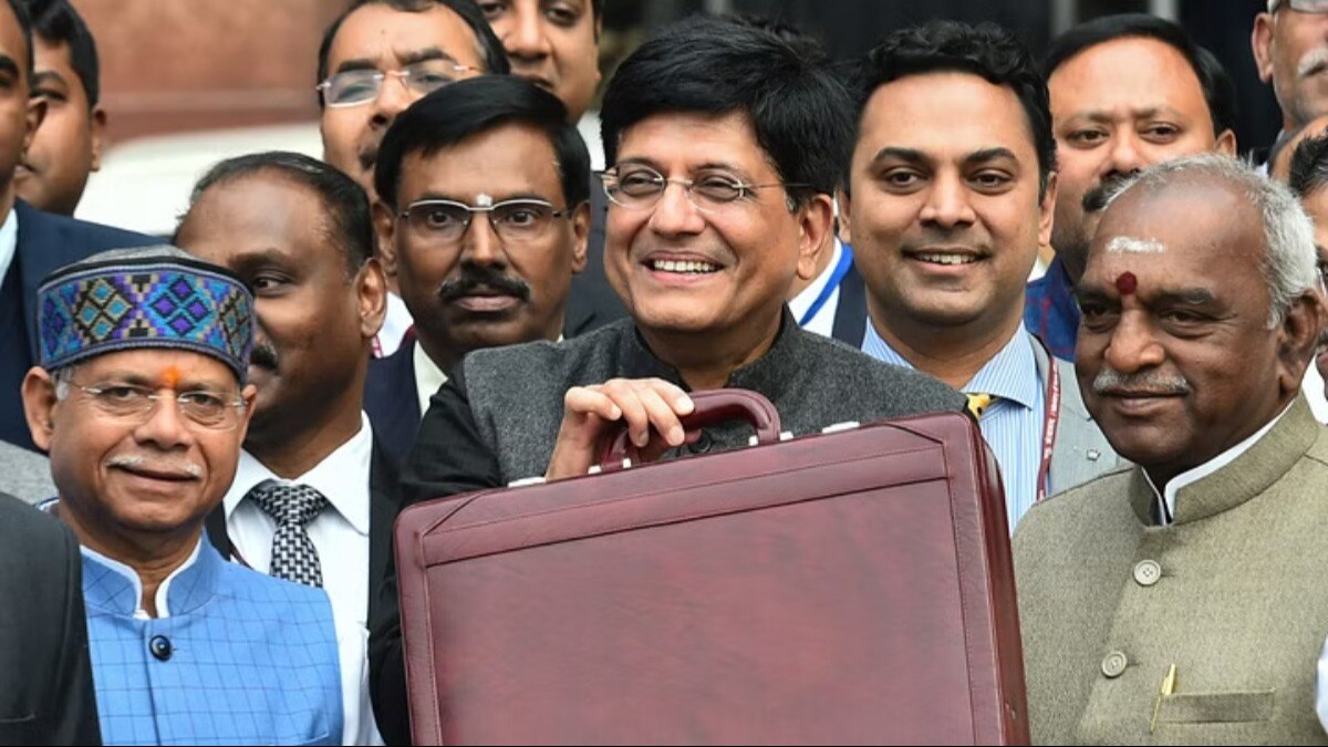 In 2019, Piyush Goyal was given the additional charge of the finance ministry due to Arun Jaitley's ill health. In 2019, Piyush Goyal was given the additional charge of the finance ministry due to Arun Jaitley's ill health.