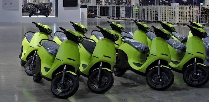 With the deployment of these vehicles, Ola will have the largest EV 2W (electric vehicle two-wheeler) fleet in the country. With the deployment of these vehicles, Ola will have the largest EV 2W (electric vehicle two-wheeler) fleet in the country.