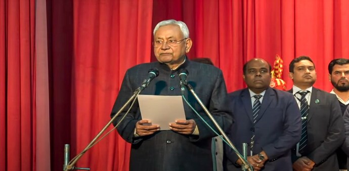 Nitish Kumar takes oath as Bihar CM during the swearing-in ceremony of new state government, at Raj Bhavan in Patna Nitish Kumar takes oath as Bihar CM during the swearing-in ceremony of new state government, at Raj Bhavan in Patna