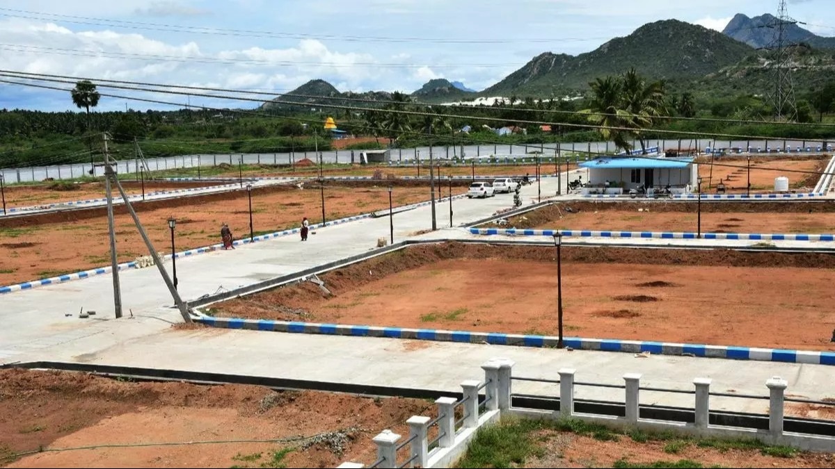 The upcoming interim Budget on February 1 may see an extension to PM Modi's flagship housing scheme, the Pradhan Mantri Awas Yojna. The upcoming interim Budget on February 1 may see an extension to PM Modi's flagship housing scheme, the Pradhan Mantri Awas Yojna.