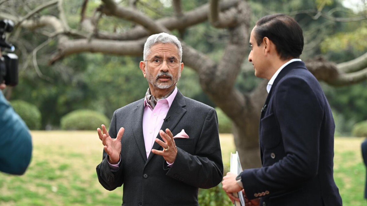 The minister said India is “assessing whether we can have trained non-military personnel to fly medical evacuation aircraft (Maldives has asked India to evacuate its military personnel from the island).” The minister said India is “assessing whether we can have trained non-military personnel to fly medical evacuation aircraft (Maldives has asked India to evacuate its military personnel from the island).”