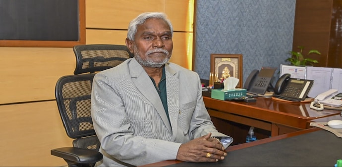 Champai Soren-led Jharkhand govt wins floor test with support of 47 MLAs Champai Soren-led Jharkhand govt wins floor test with support of 47 MLAs