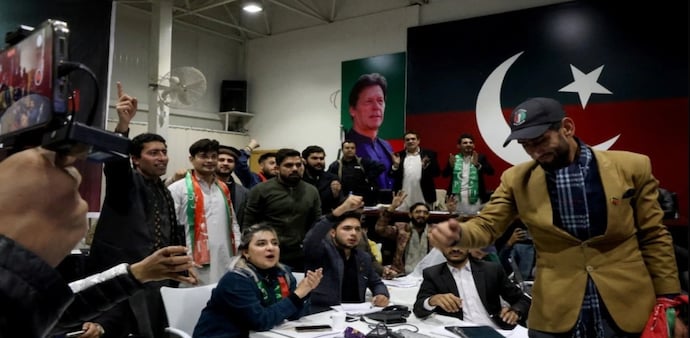 Pakistan elections: Imran Khan's party PTI alleges rigging of votes Pakistan elections: Imran Khan's party PTI alleges rigging of votes