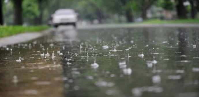 IMD's official statement indicates probable rainfall and thunderstorm activity over Central India till February 13. IMD's official statement indicates probable rainfall and thunderstorm activity over Central India till February 13.
