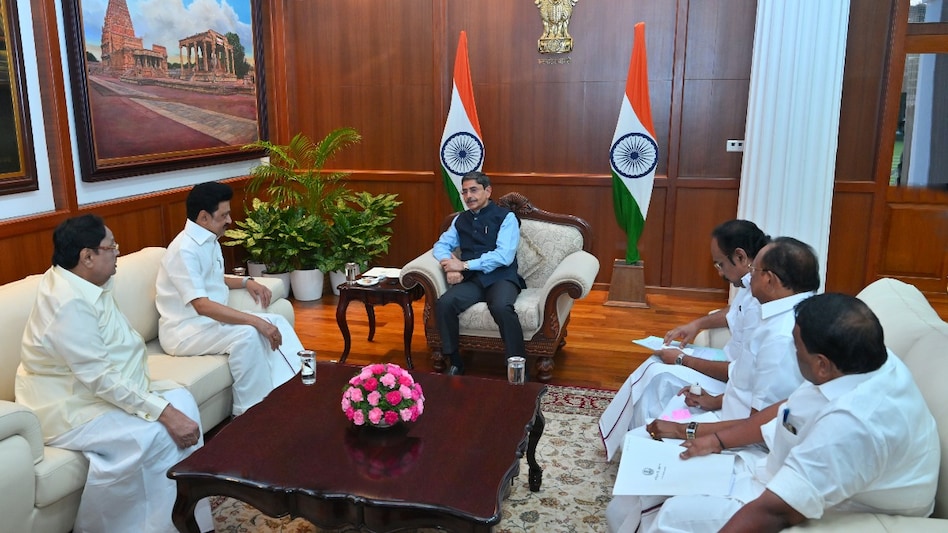 Tamil Nadu Governor RN Ravi and Chief Minister MK Stalin Tamil Nadu Governor RN Ravi and Chief Minister MK Stalin