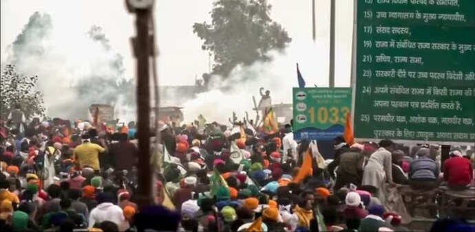 The Delhi Police sealed the Tikri border on Tuesday after the farmers-cop clash at the Shambhu (Haryana-Punjab) border. The Delhi Police sealed the Tikri border on Tuesday after the farmers-cop clash at the Shambhu (Haryana-Punjab) border.
