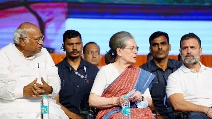 MSP law row: UPA accepted Swaminathan Commission's 175 recommendations, claims Congress