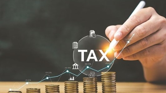Haven’t submitted investment proofs to your employer yet? Here is what you should before March 31 deadline to save tax Haven’t submitted investment proofs to your employer yet? Here is what you should before March 31 deadline to save tax