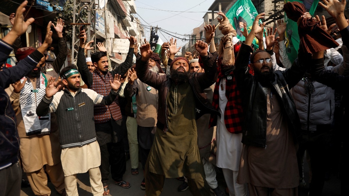 Pakistan: Election Commission sets up high-level committee to probe rigging  allegations - BusinessToday