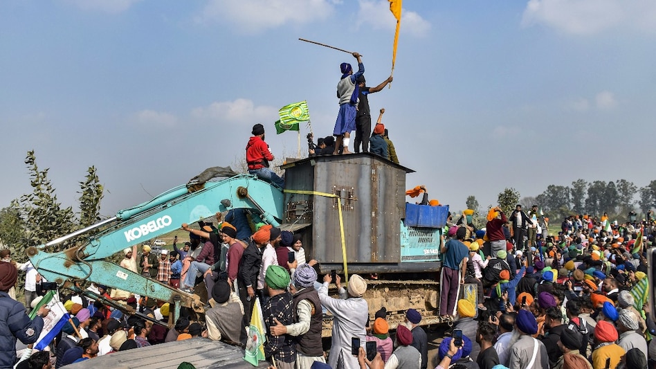 The march, which began on February 13, had been paused for talks with the government and had previously been stopped by security forces The march, which began on February 13, had been paused for talks with the government and had previously been stopped by security forces