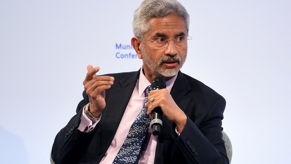 Jaishankar highlighted India's strengthening ties with Europe and the potential for global economic growth through the India-Middle East-Europe Economic Corridor (IMEC). Jaishankar highlighted India's strengthening ties with Europe and the potential for global economic growth through the India-Middle East-Europe Economic Corridor (IMEC).