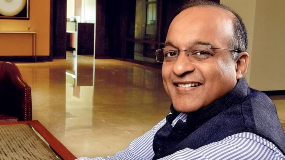 The HDFC Bank CEO suggested it was understandable why the housing finance company had less deposits. The HDFC Bank CEO suggested it was understandable why the housing finance company had less deposits.