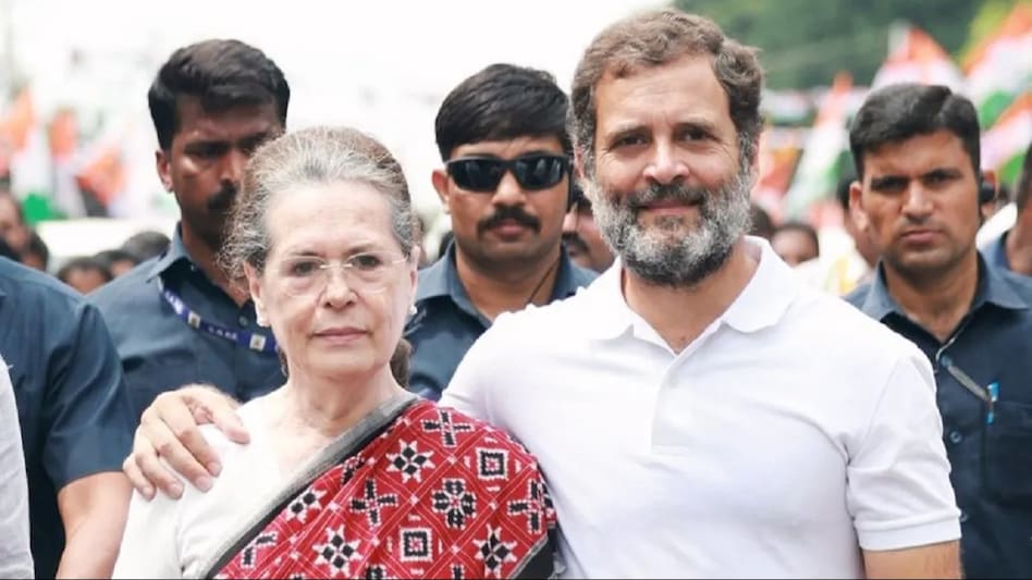 Last week, Congress alleged that the four bank accounts of the party and the Youth Congress have been frozen by the Income Tax Department just ahead of the Lok Sabha elections this year. Last week, Congress alleged that the four bank accounts of the party and the Youth Congress have been frozen by the Income Tax Department just ahead of the Lok Sabha elections this year.