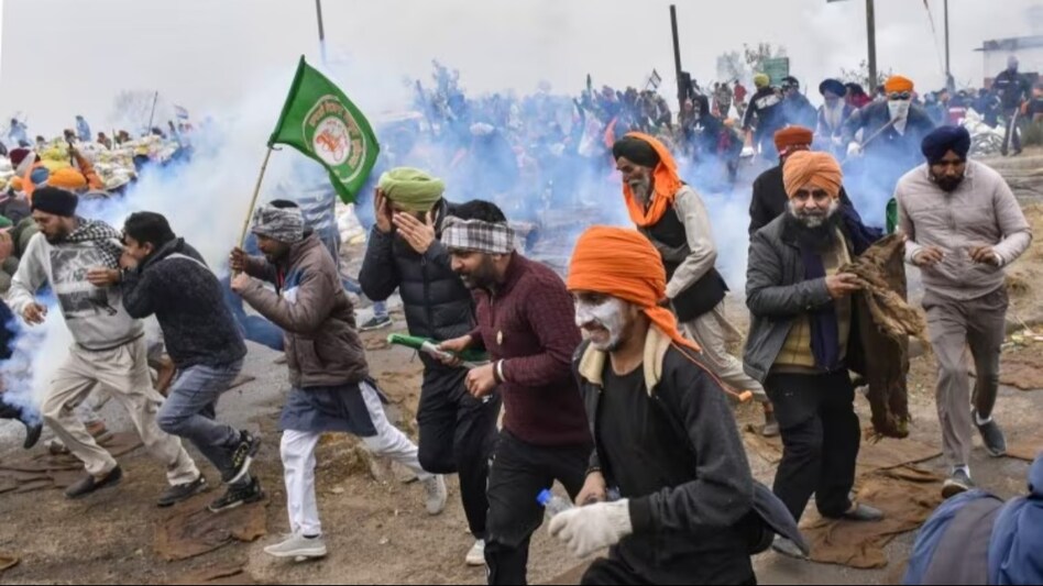 The protester who died at Khanauri border was identified as Shubhkaran Singh. The protester who died at Khanauri border was identified as Shubhkaran Singh.