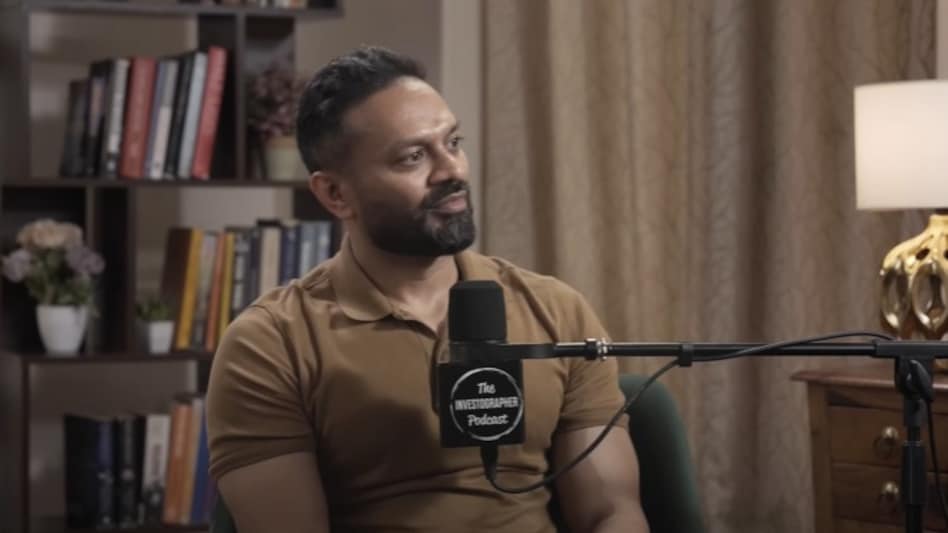 Ruchit Agarwal is one of the four co-founders of CARS 24, an online used car marketplace which was launched in 2015. Ruchit Agarwal is one of the four co-founders of CARS 24, an online used car marketplace which was launched in 2015.