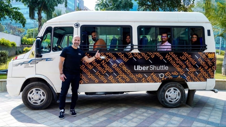 He later experienced the Uber Shuttle service in Bengaluru along with the Uber India team. He later experienced the Uber Shuttle service in Bengaluru along with the Uber India team.