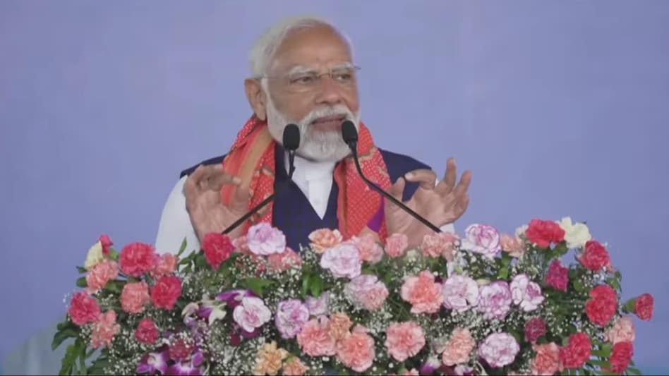 Gujarat: PM Modi inaugurates key development projects worth over Rs 4,150 cr in Dwarka Gujarat: PM Modi inaugurates key development projects worth over Rs 4,150 cr in Dwarka