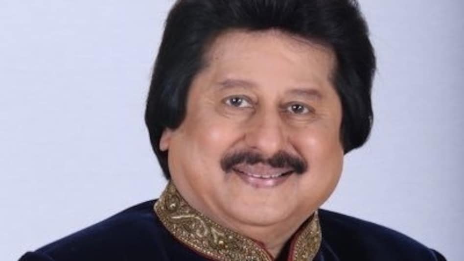Singer Pankaj Udhas died at the age of 72. Singer Pankaj Udhas died at the age of 72.