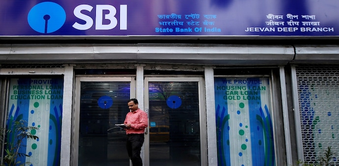 Rs 2 crore fine on the State Bank of India (SBI) Rs 2 crore fine on the State Bank of India (SBI)
