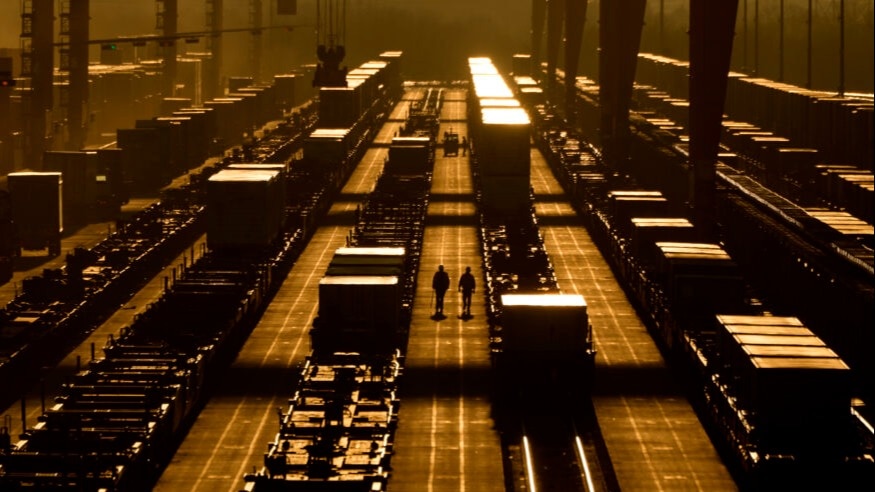 US economy grew solid 3.2% in fourth quarter, a slight downgrade from government’s initial estimate "Commerce Department Revises U.S. Economic Growth Downward to 3.2% for Q4 Amid Strong Consumer Spending"